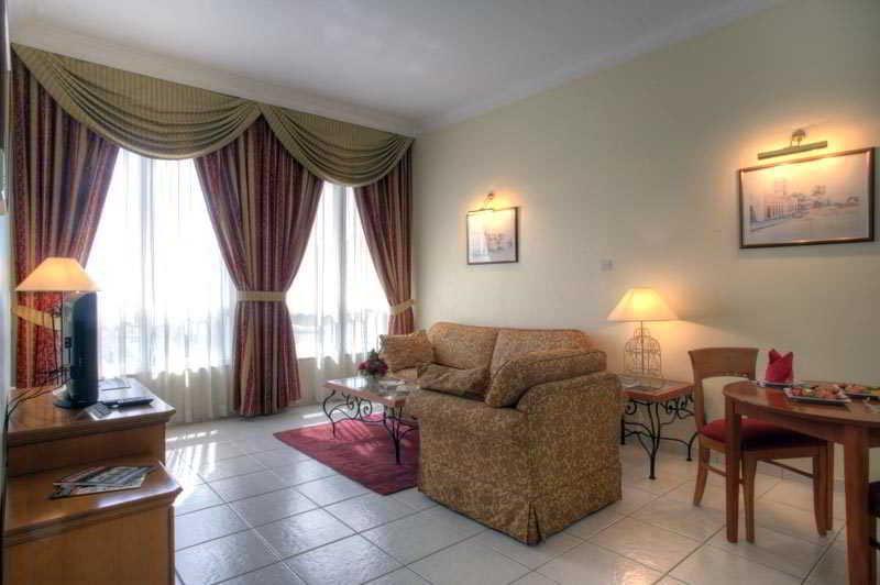 Al Nakheel Hotel Apartments Абу-Дабі Екстер'єр фото
